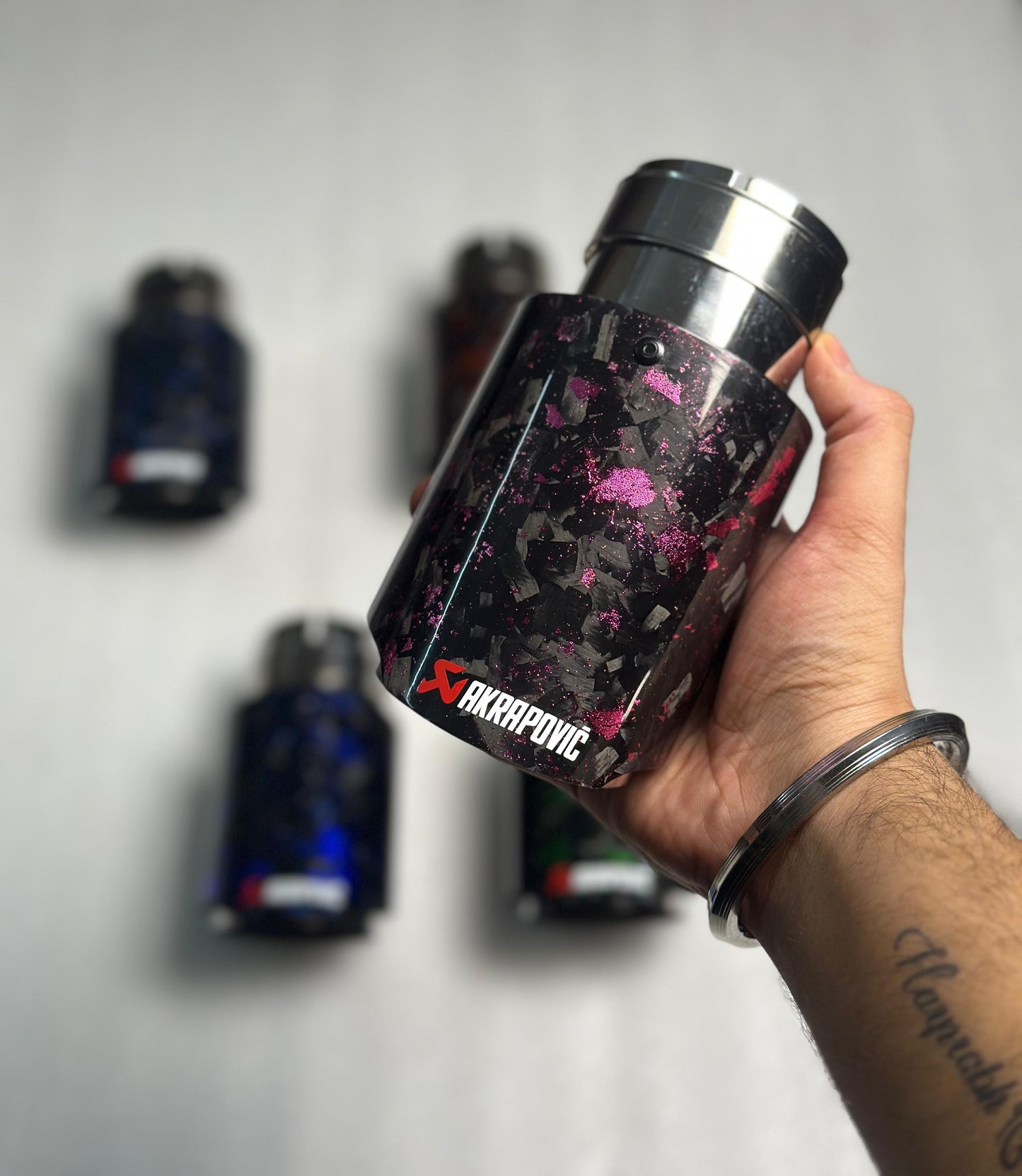 AKRAPOVIC ORIGINAL FORGED CARBON COLOURED SINGLE TIP (PINK)