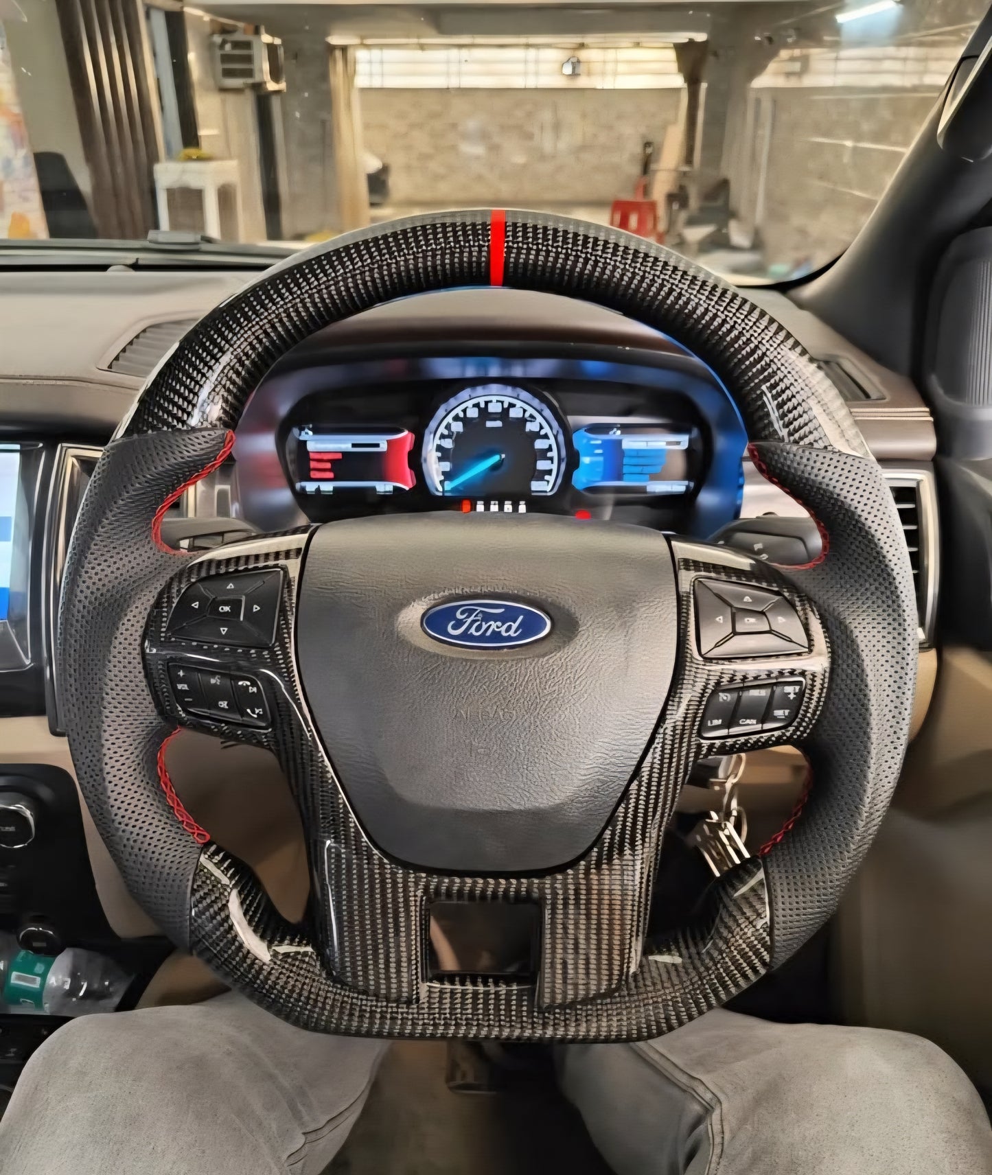 FORD ENDEAVOUR ORIGINAL CARBON FIBER STEERING WHEEL