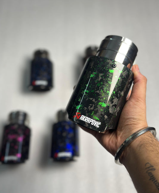 AKRAPOVIC ORIGINAL FORGED CARBON COLOURED SINGLE TIP (GREEN)