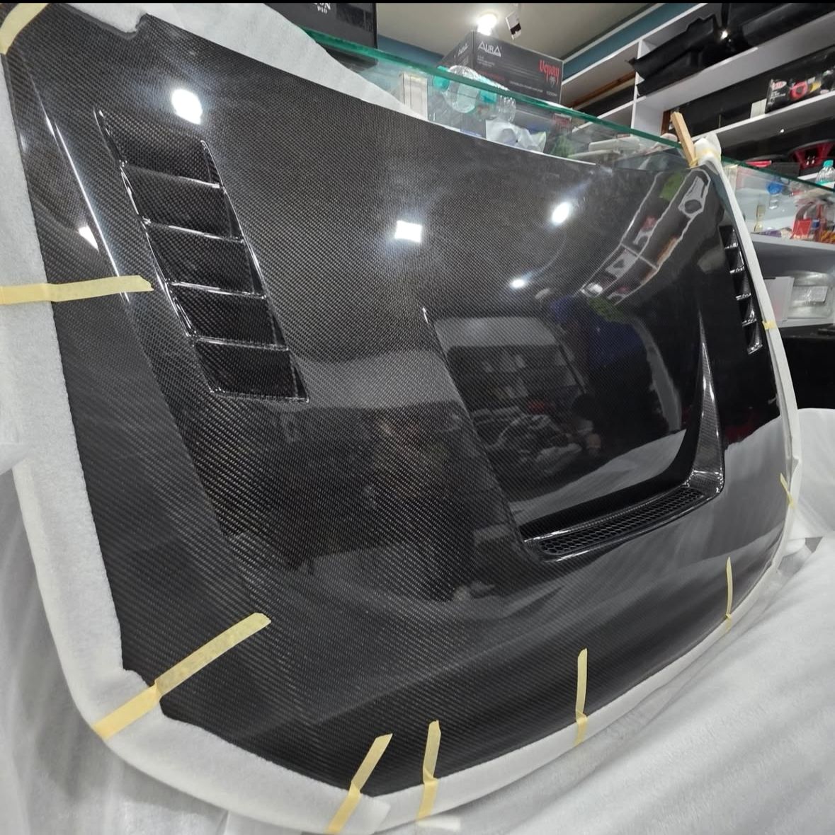 POLO ORIGINAL CARBON FIBER HOOD