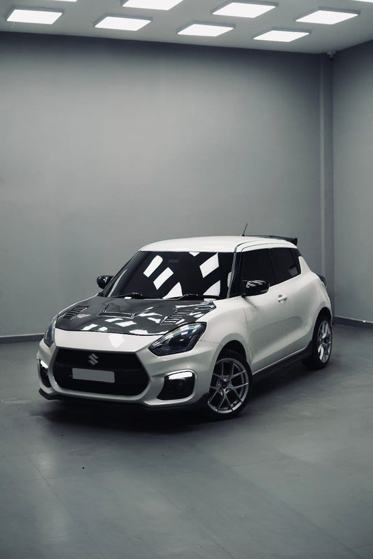 SWIFT 18-23 ORIGINAL CARBON HOOD
