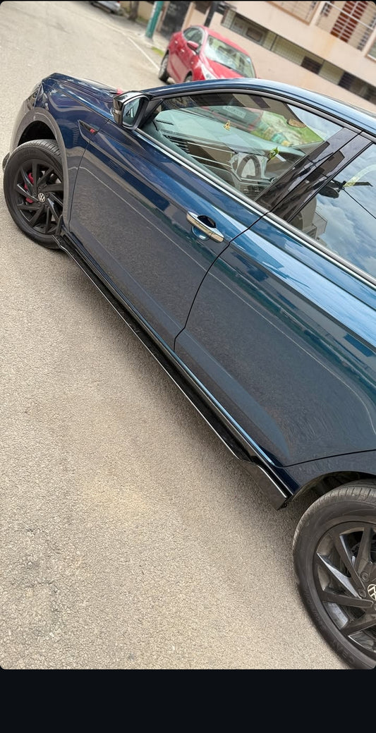 VIRTUS SPECIFIC SIDE SKIRTS