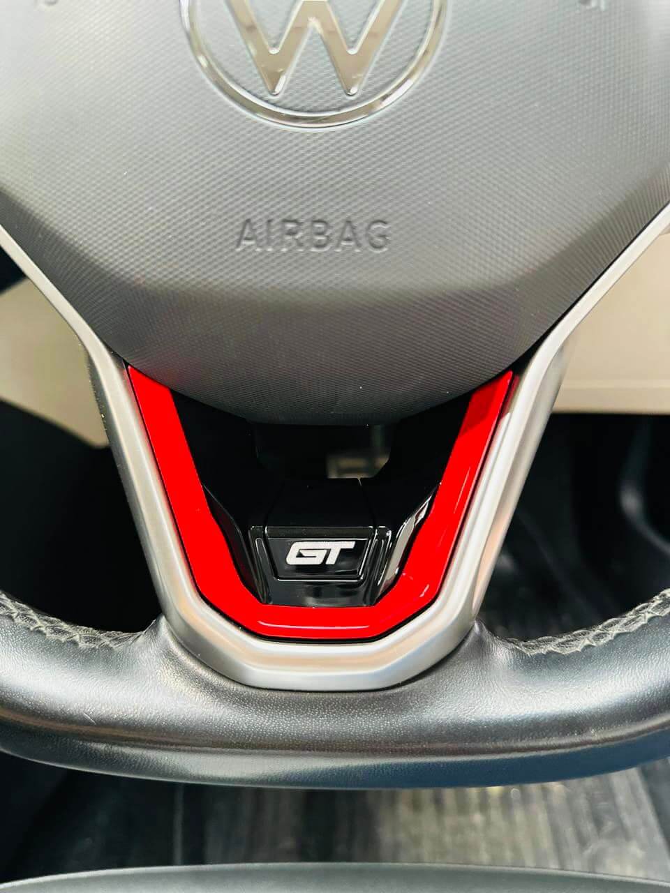 VIRTUS STEERING GT BADGE