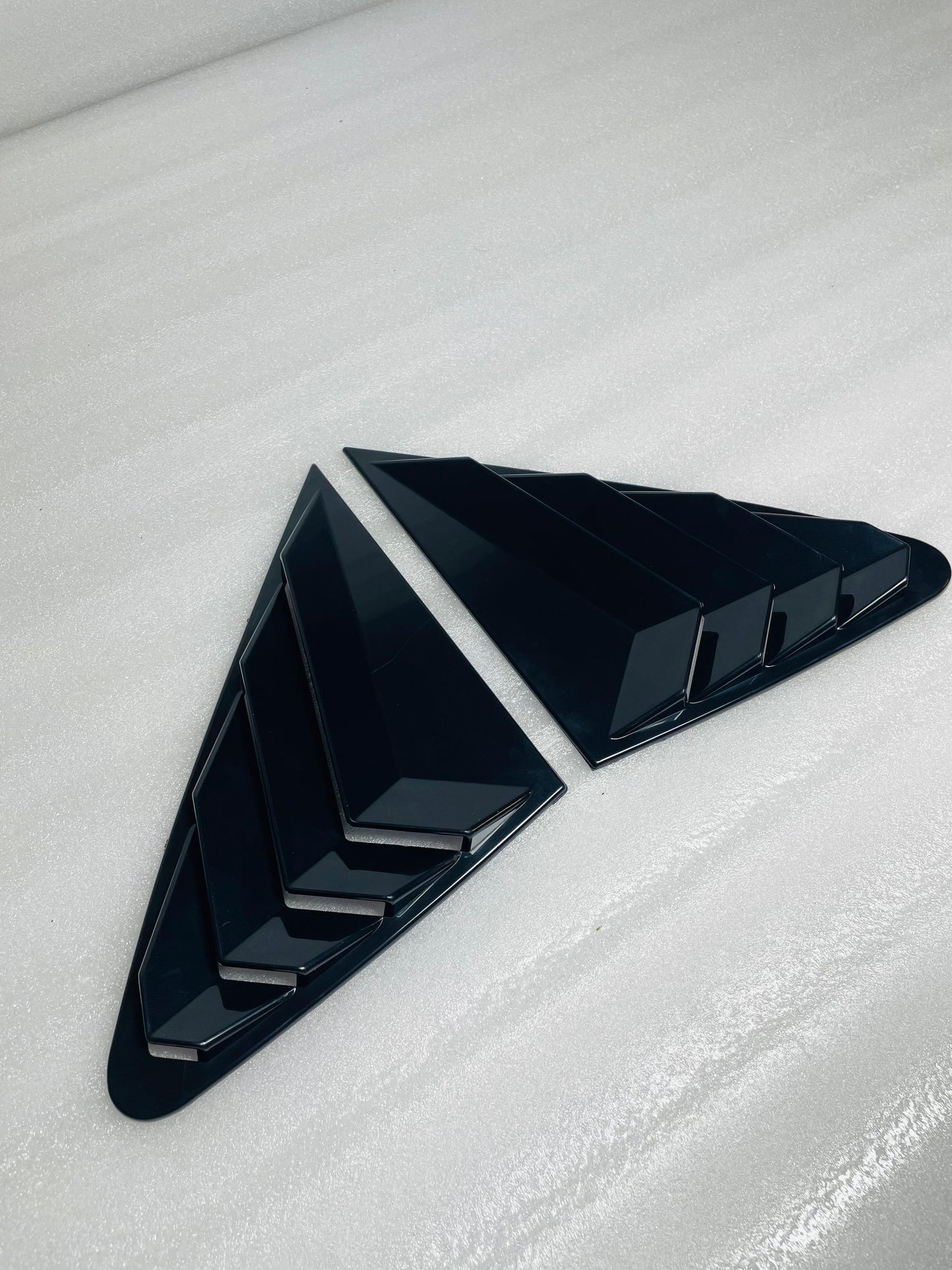 VIRTUS WINDOW LOUVERS